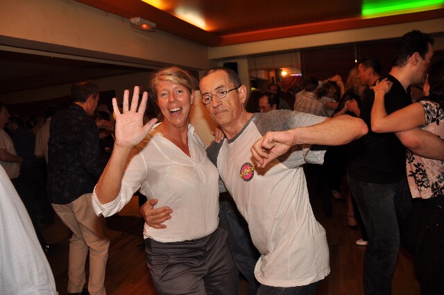min 2009 05 06 cargo club 485